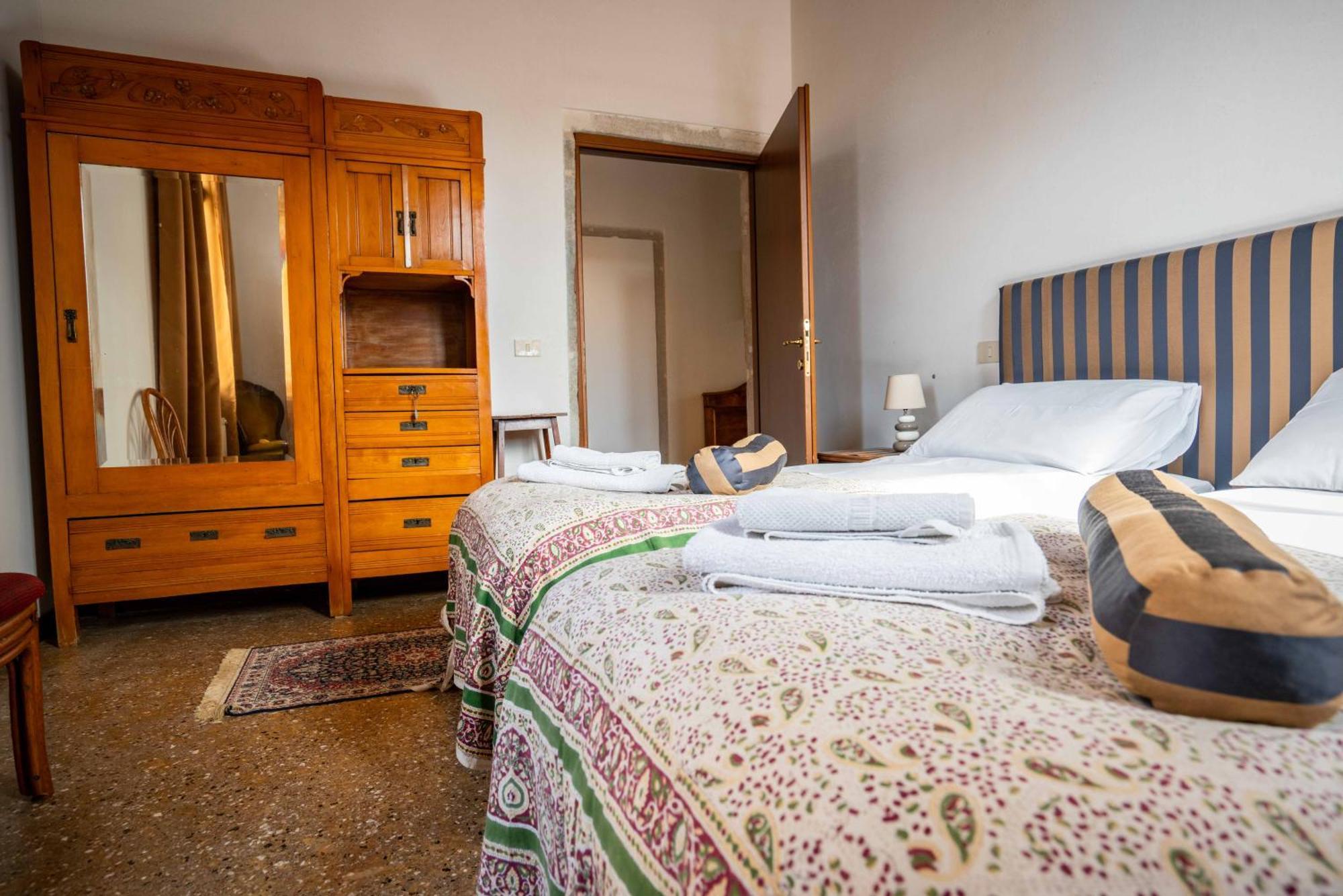 San Trovaso * Venice