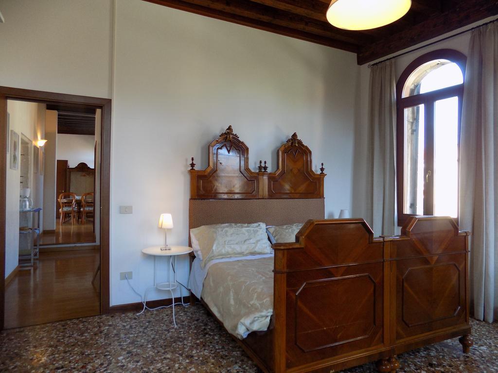 San Trovaso * Venice